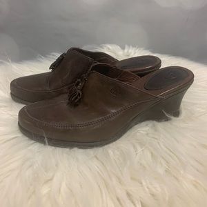 Ariat Leather clogs mules with tassel size 9B